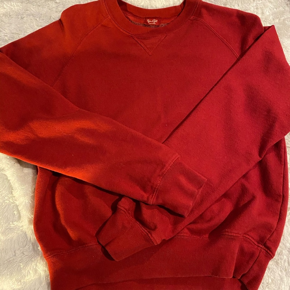 red crewneck